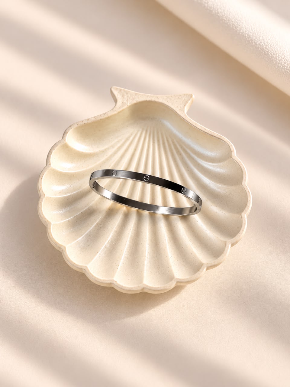 Classic Sleek Bracelet(Silver)