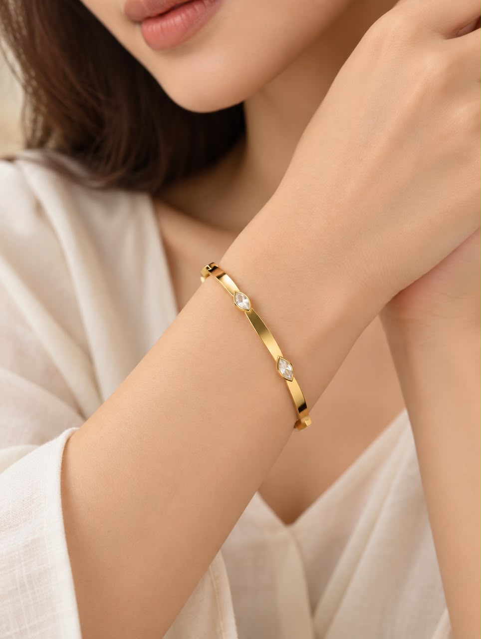 Crystal Luxe Everyday Bangle